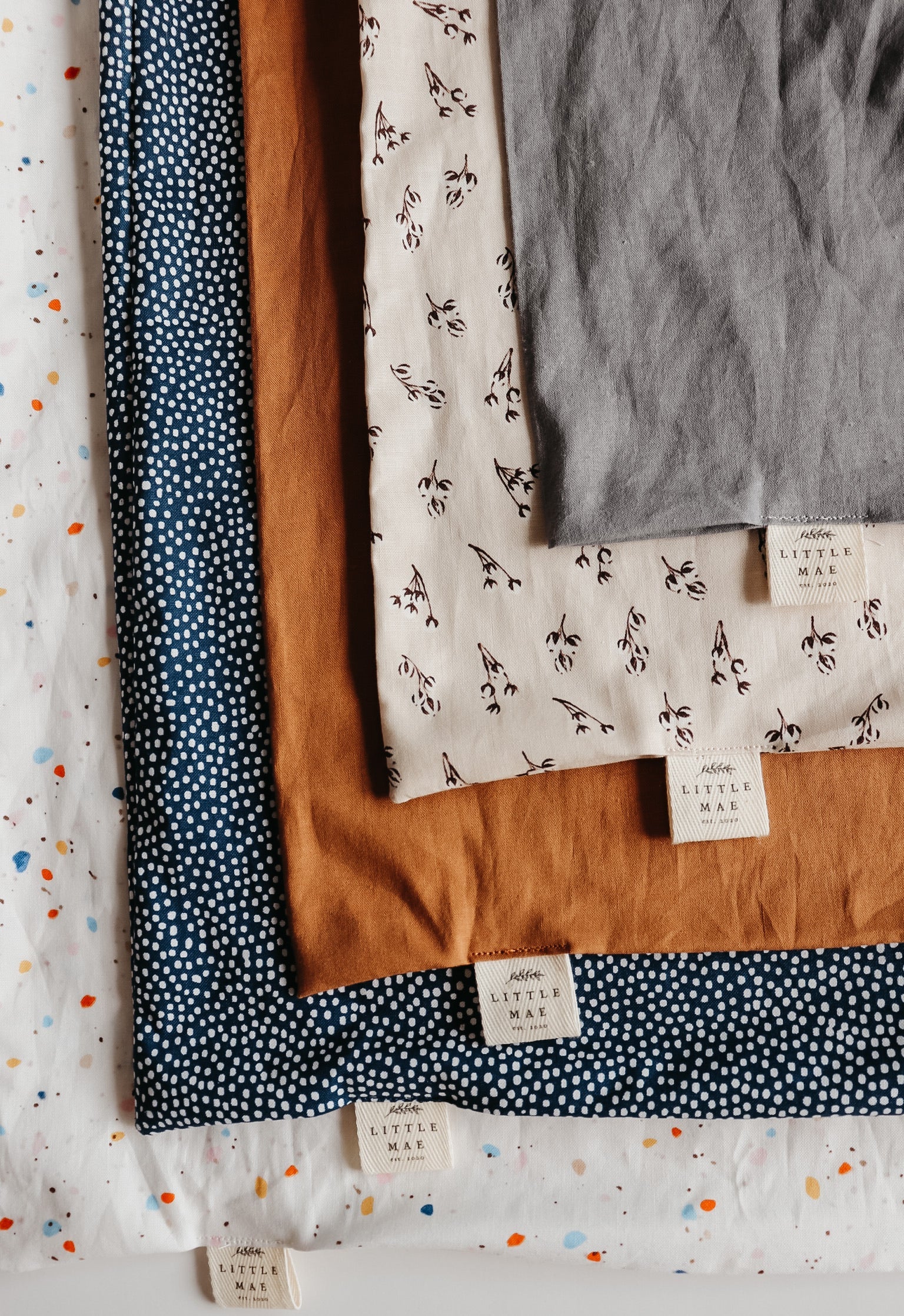 Tazzo Ring Sling Carrier