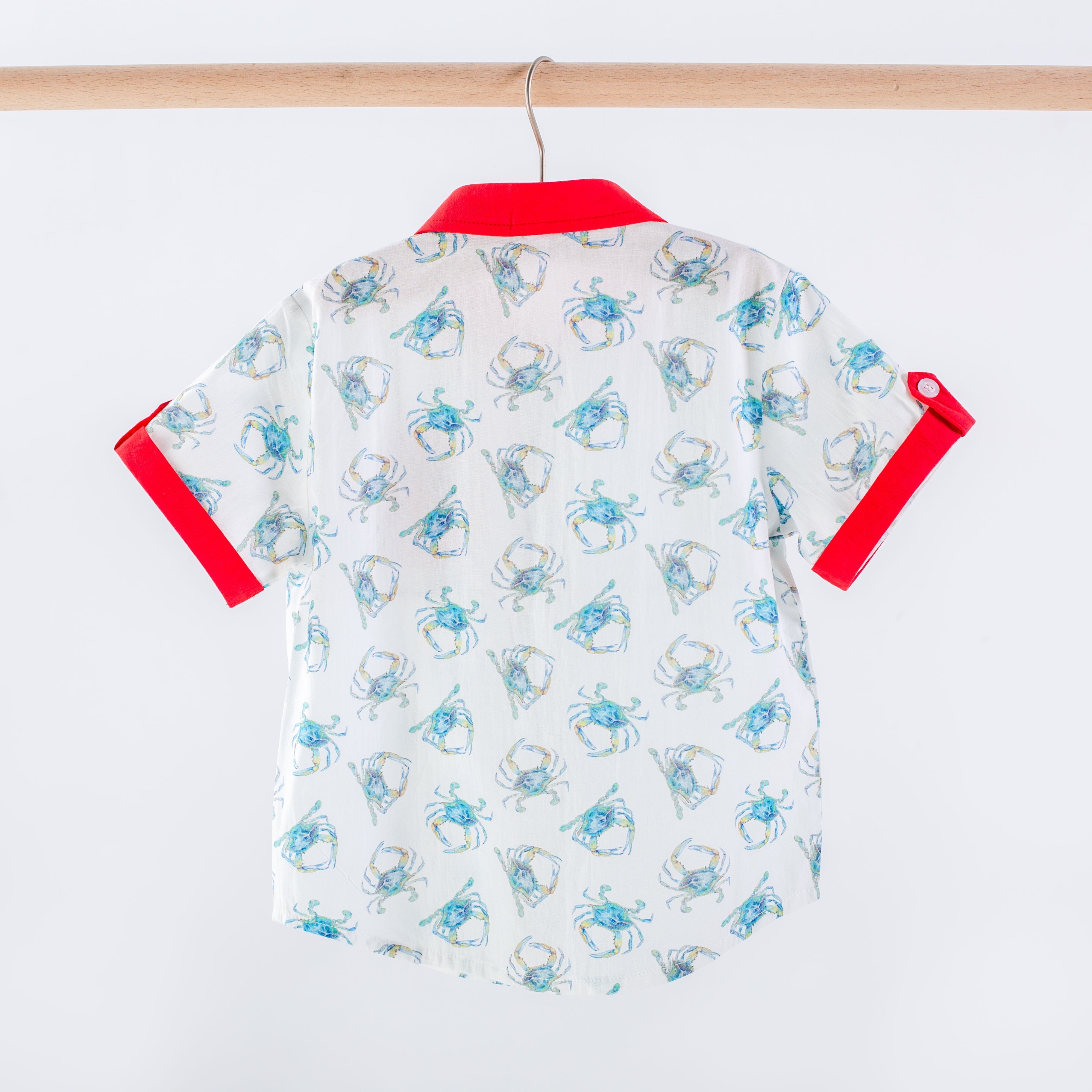 Catching Crabs Kid's Short Sleeve Collared Shirt